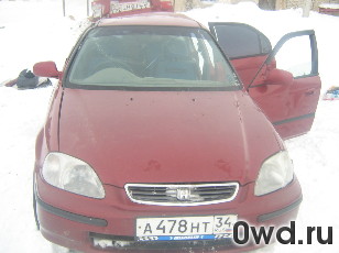 Битый автомобиль Honda Civic Ferio